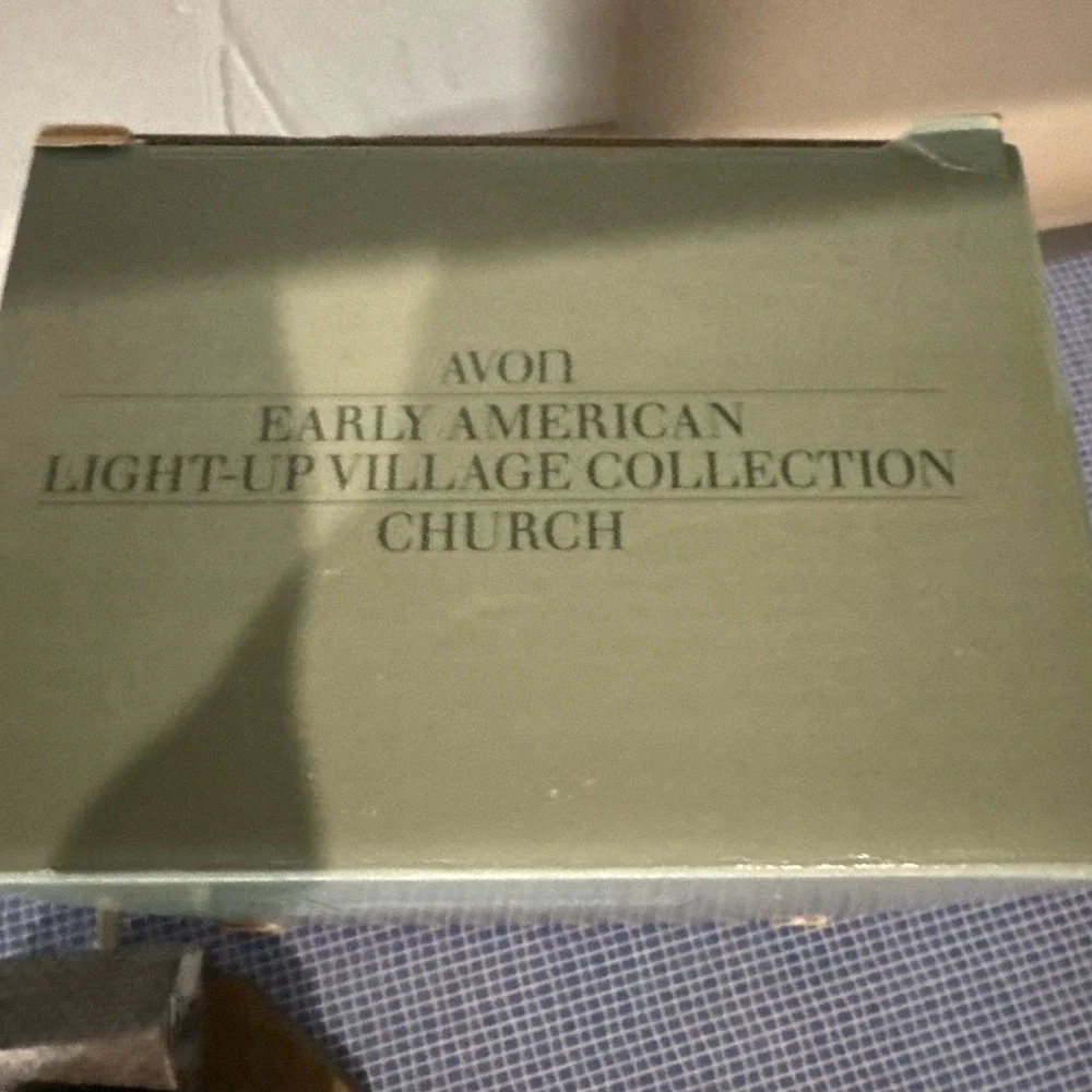 1989 Avon Church Early American Light-Up Village Mini Christmas House Collection
